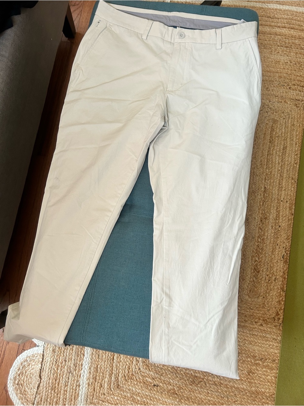 Vineyard Vines Men's ON THE GO PANT Chinos in Light Beige 34 x 32